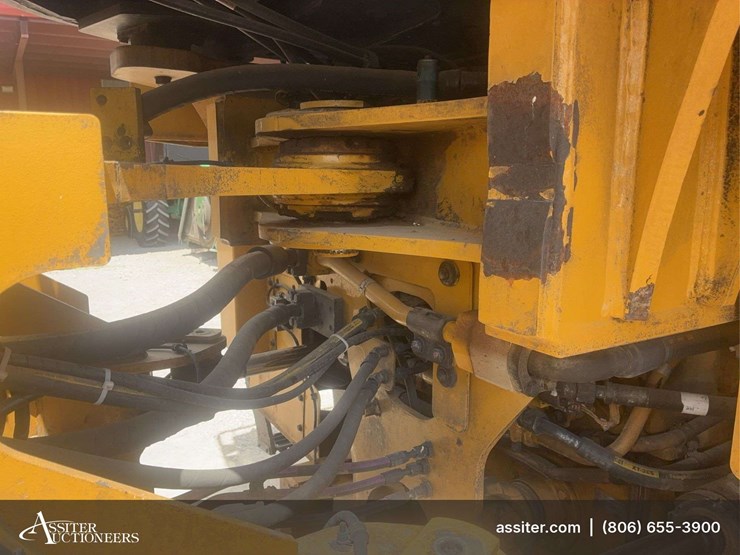 caterpillar-966k-image-13