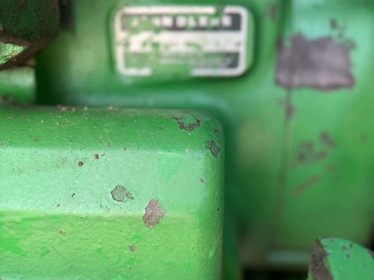 1980-john-deere-4440-tractor,-7,995-hours,-540-and-small-1000pto,-front-fuel-tank,-full-rack-front-weights,-hammer-strap,-side-step,-quad-range,-18.4x38,-quick-hitch,-2-remotes,-s/n--4440w037072-image-10