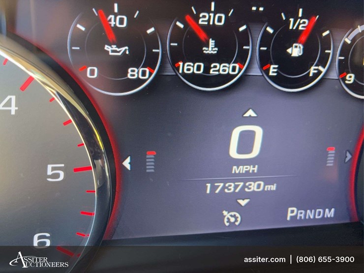 2015-gmc-yukon-denali-image-33