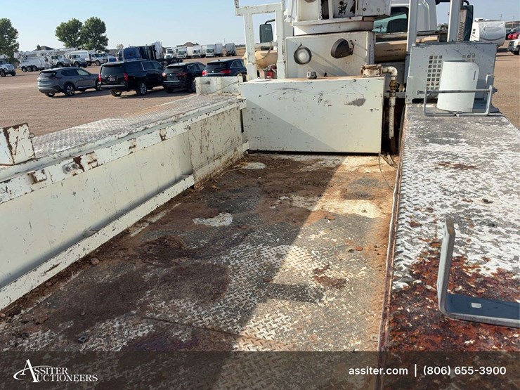 2009-international-workstar-7400-image-21