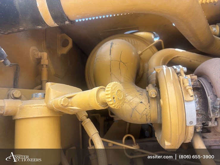 2002-caterpillar-140h-image-36