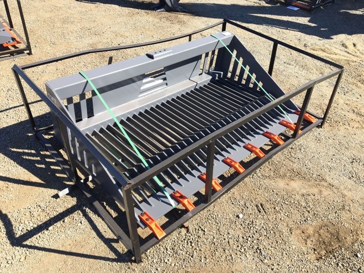 unused-tofthssb74-74in-heavy-duty-grid-bucket,-image-1