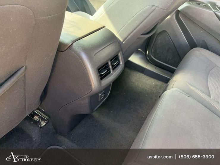 2019-chevrolet-equinox-lt-image-20