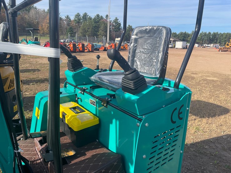 #3230-•-2026-cfg-h16r-mini-excavator-image-15