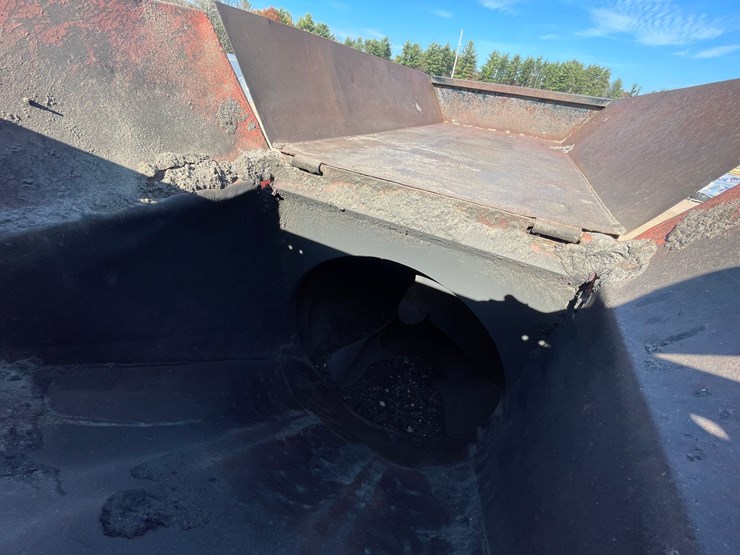#1932-•-bagela-asphalt-recycler-#10-(no-title)-image-22
