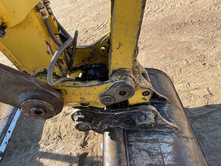 #1900-•-yanmar-vio-35-mini-backhoe-image-21