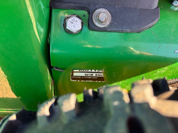 #1869-•-john-deere-1128de-snow-blower-image-10