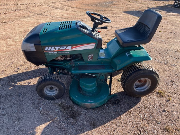 #1012-•-murray-ultra-42"-riding-lawn-mower-image-9