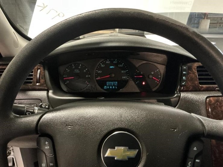 2015-chevrolet-impala-sdn-image-15