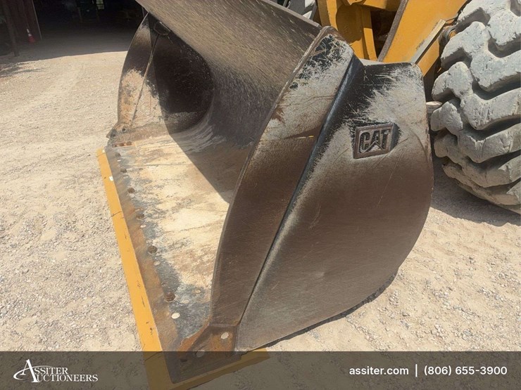 caterpillar-966k-image-10