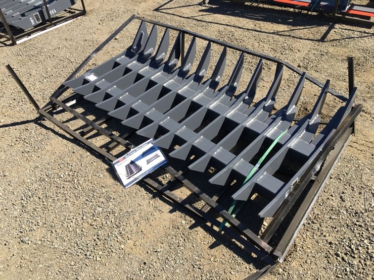 unused-st-72-72in-rake-attachment,-image-1