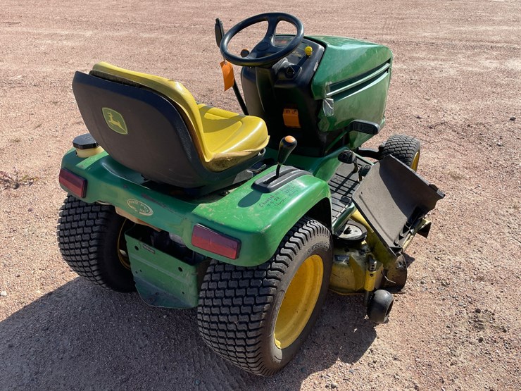 #1010-•-john-deere-gt245-riding-lawn-mower-image-5