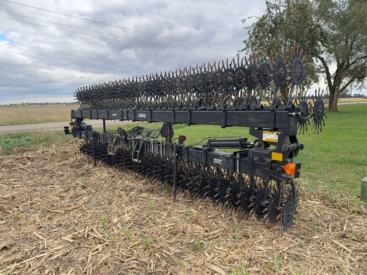 yetter-3541-rotary-hoe,-40ft,-hyd-fold,-lights,-low-use,-s/n--m04157-image-2