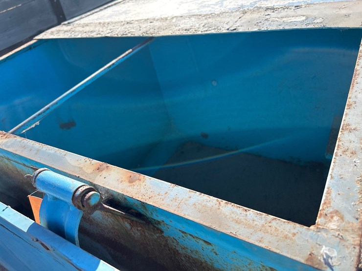 #6938-•-blue-steel-scrap-bin-with-hinged-lid-image-5