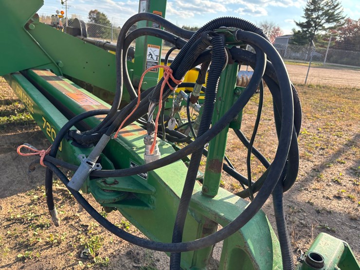 #1948-•-john-deere-7200-16-row-planter-image-30