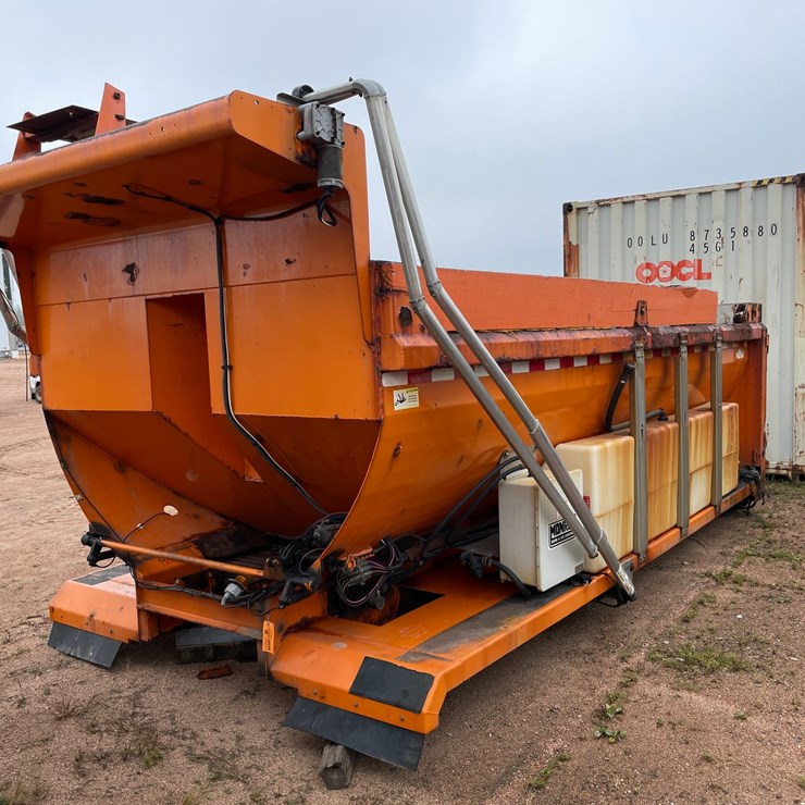 #3729 • 16' Salter and Sand Box with Conveyor Bottom
