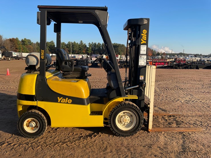 #1881-•-yale-40mx-glp040mx-lp-forklift---low-hours!-image-4