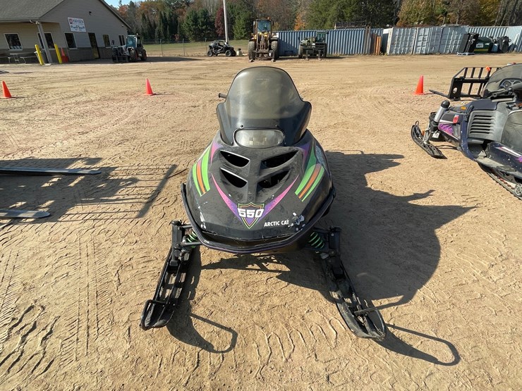 #1912-•-1996-arctic-cat-cougar-snowmobile-image-2