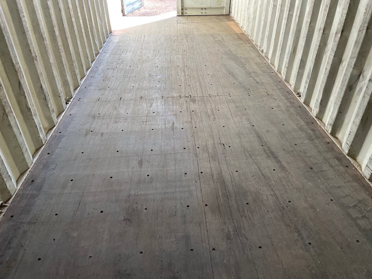 #3734-•-40'-high-cube-storage-container-image-11
