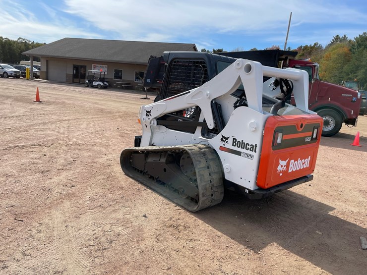 #1074-•-2014-bobcat-t650-tracked-skid-steer-image-6