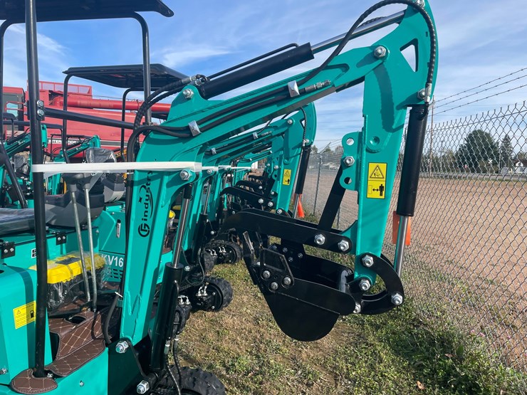 #3227-•-2026-cfg-kv16r-mini-excavator-image-21