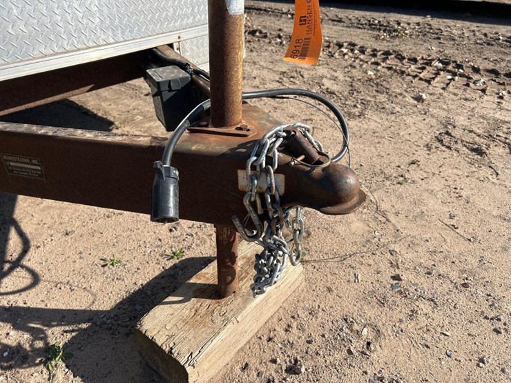 #6918-•-2008-homesteader-enclosed-tandem-axle-cargo-trailer-(wi-title-in-delay)-image-23