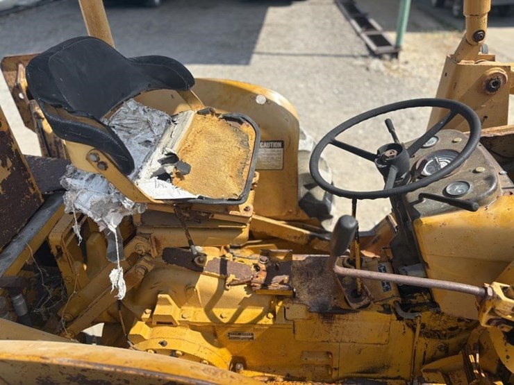deere-300b-image-14