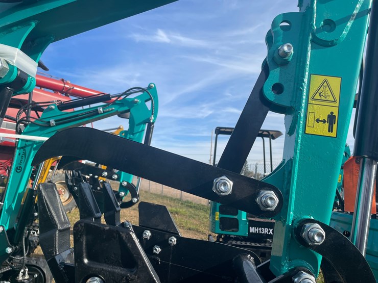 #3230-•-2026-cfg-h16r-mini-excavator-image-12