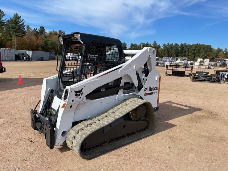 #1074-•-2014-bobcat-t650-tracked-skid-steer-image-2