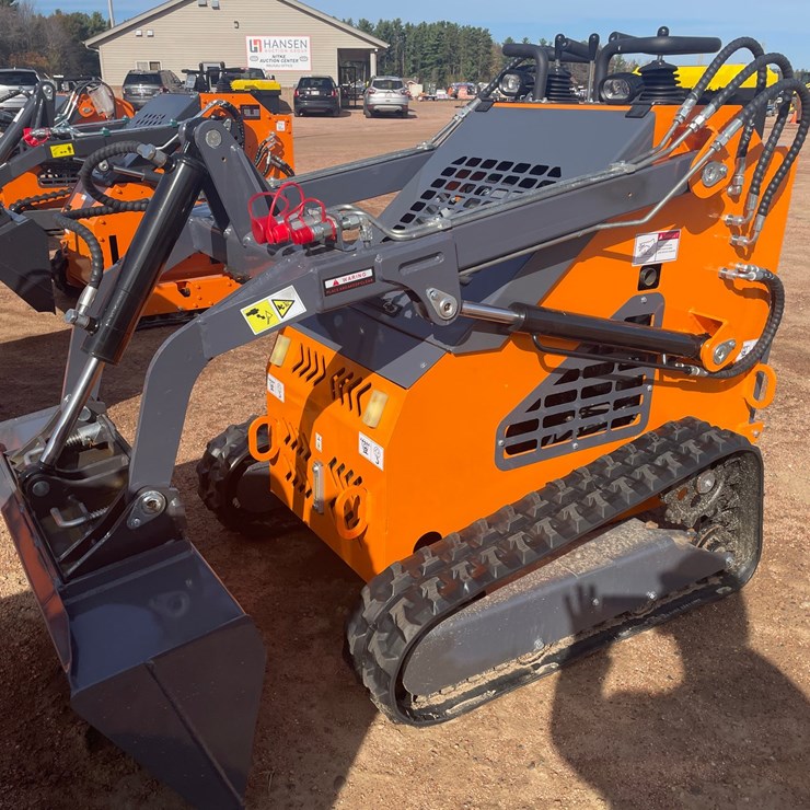 #3205 • 2026 LandHonor LHR-ME380R3A Mini Skid Steer Loader