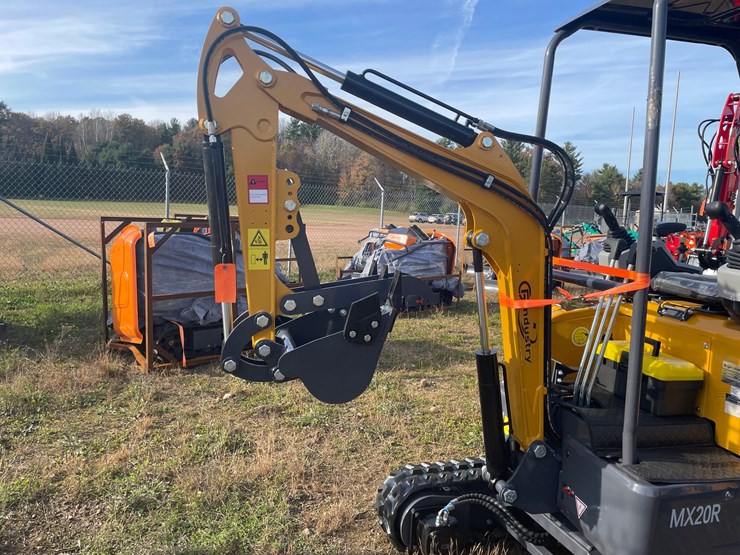 #3223-•-2026-cfg-mx20r-mini-excavator-image-10