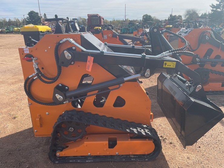#3203-•-landhonor-mini-skid-steer-loader-t460s2-image-4