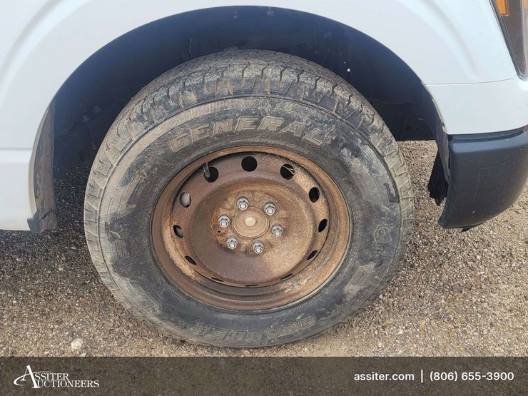 2023-ford-f150-image-18
