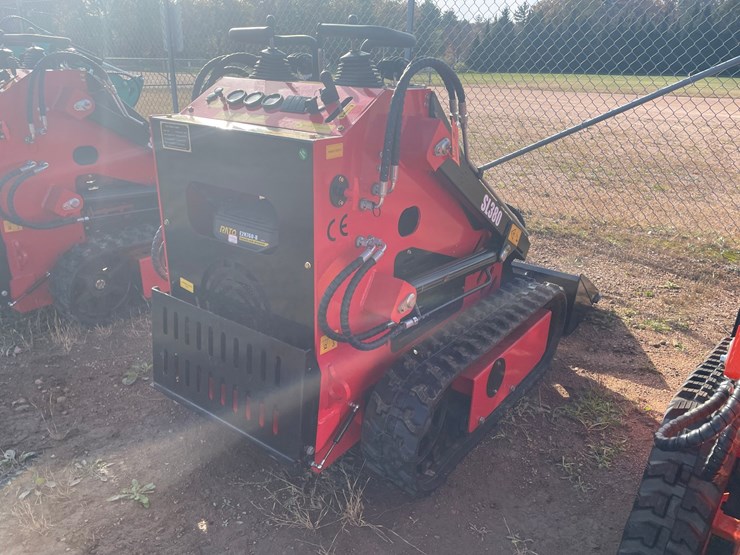 #3212-•-2026-skid-steer-loader-image-4