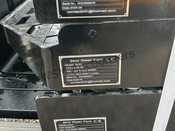 (6)-5ft-fork-attachments-for-skid-steer-image-6