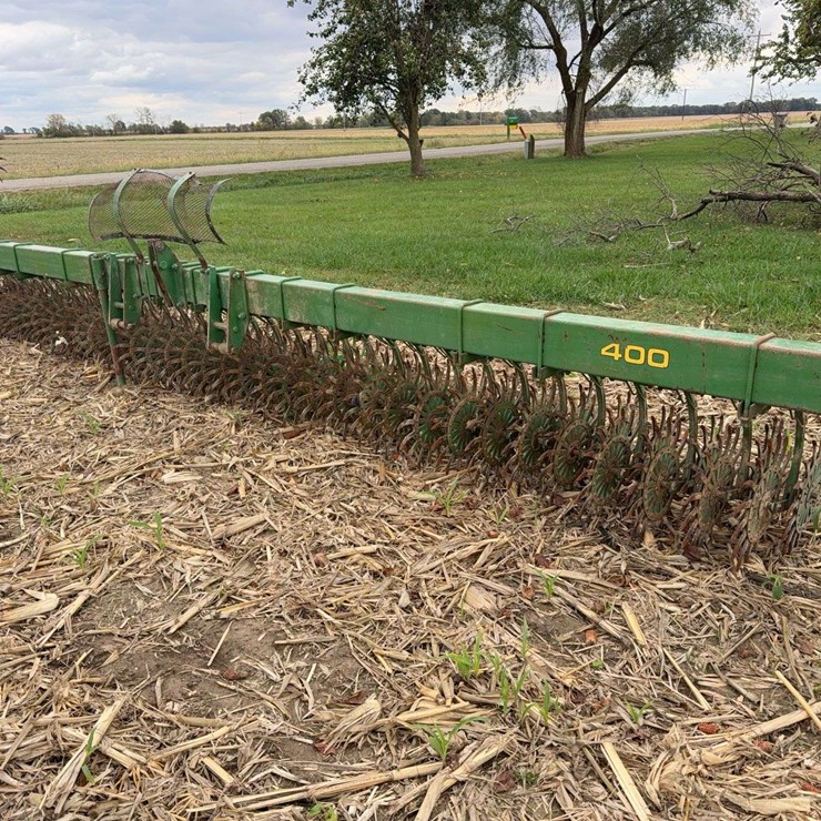 John Deere 400 20ft Rotary Hoe
