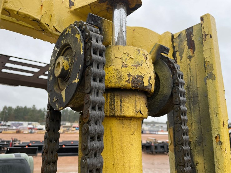 #1854-•-caterpillar-lp-forklift-image-21