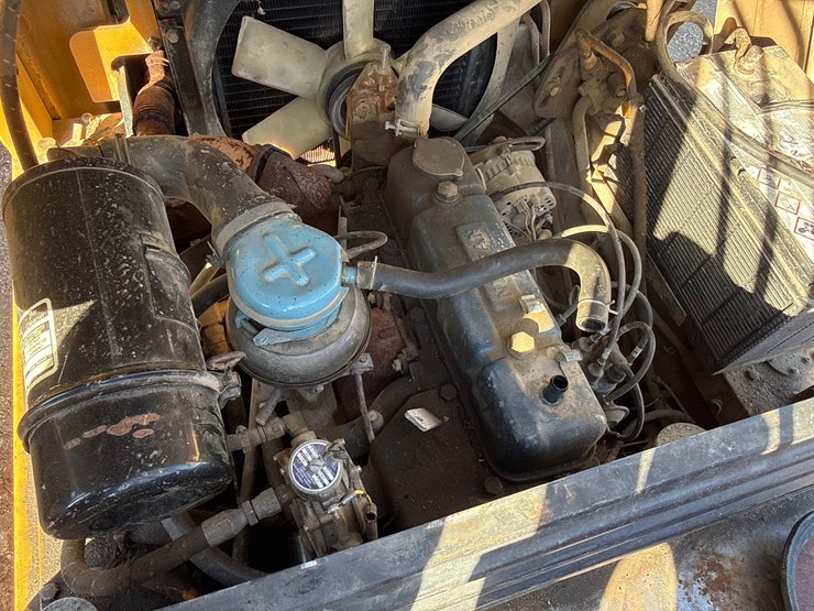 #6929-•-komatsu-fg25st-4-5,000-lb.-forklift-image-13