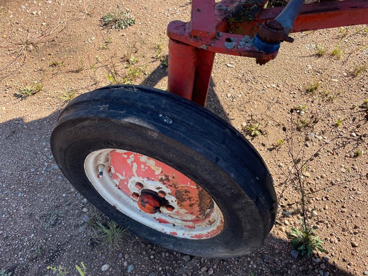 #1951-•-allis-chalmers-b-wide-tractor-image-27