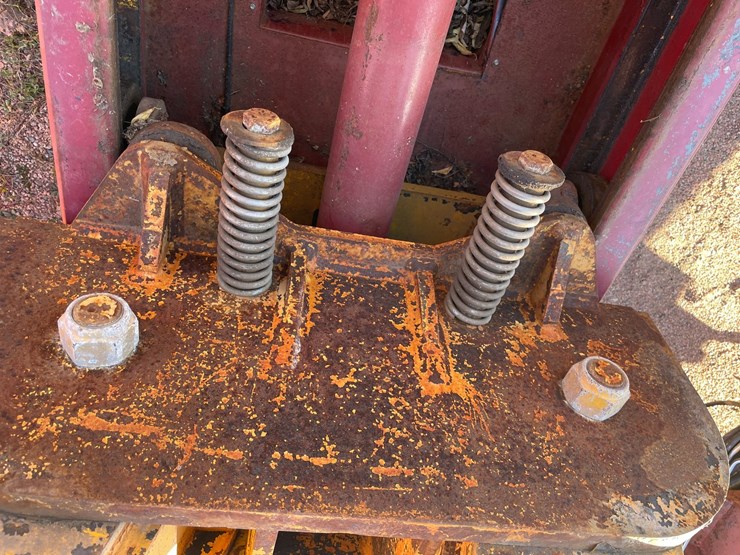 #3743-•-mohawk-heavy-equipment-(2)-post-lift-image-29