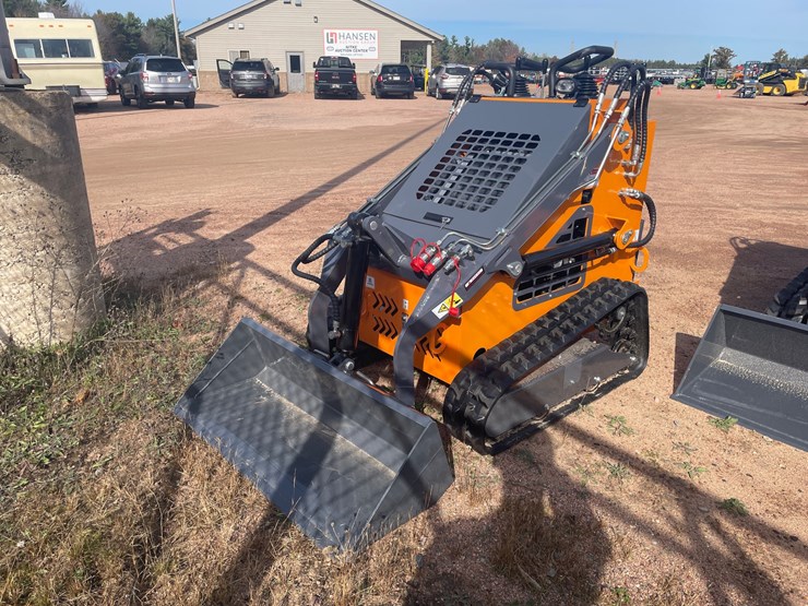 #3200-•-landhonor-mini-skid-steer-loader-me380x2-image-1