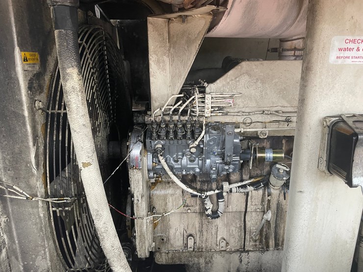 #1853-•-leroi-750-cfm-air-compressor-image-24
