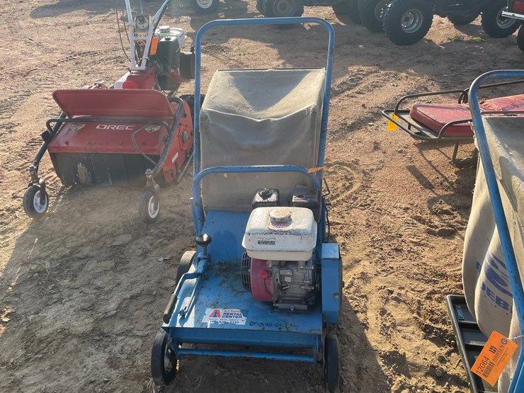 #1023-•-bluebird-power-rake-image-2
