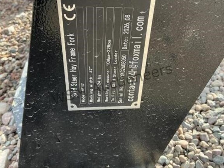 2026-giyi-hay-spear-for-skid-steer-image-5