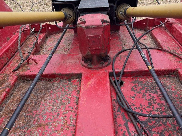 bushog-15ft-batwing-mower,-big-1000pto,-hyd-fold-and-raise,-laminated-tires-image-8