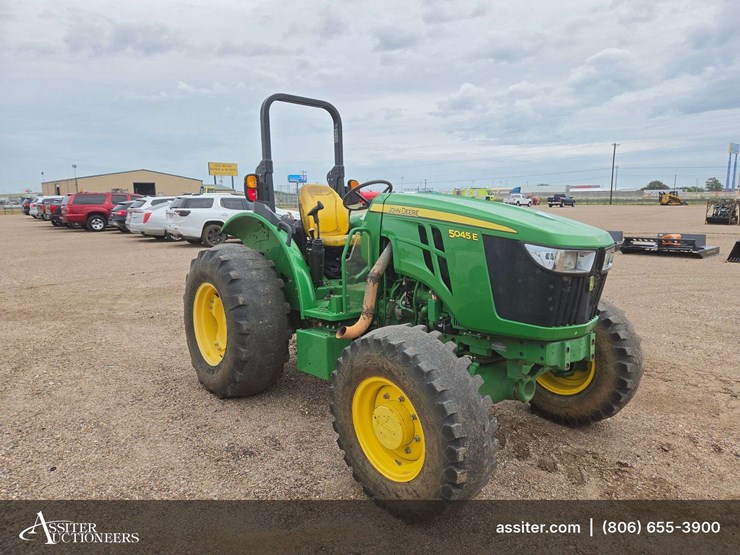 john-deere-5045e-image-2