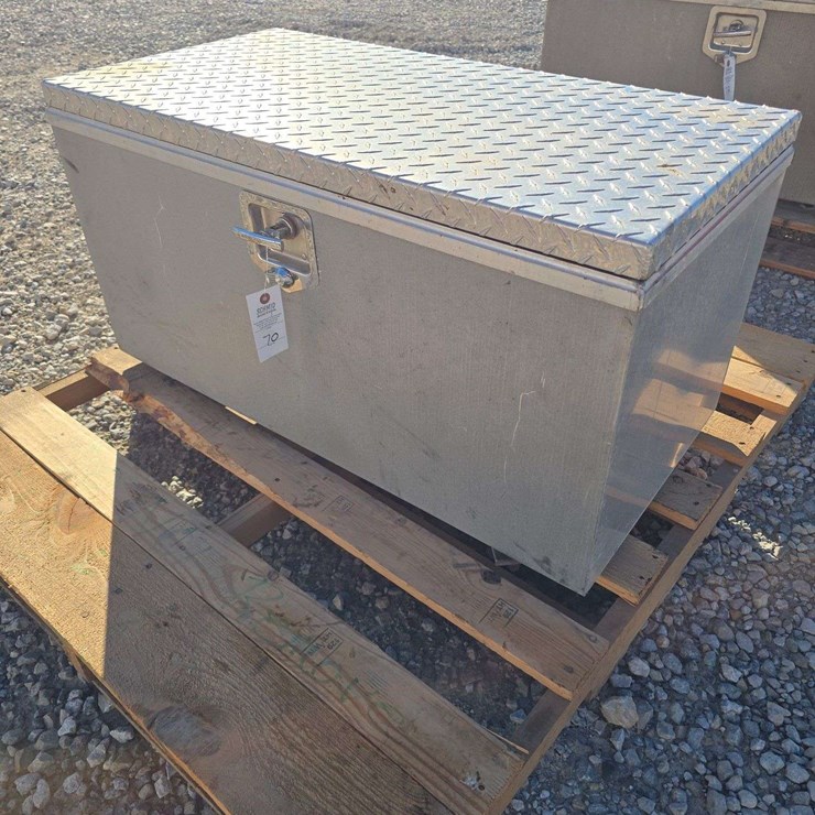Side trailer toolbox