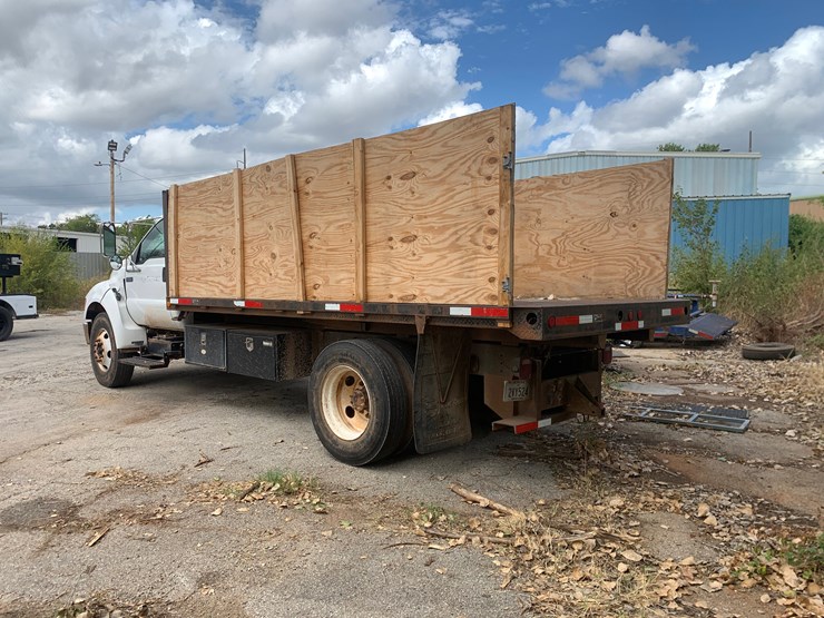 2006-ford-f650-image-4