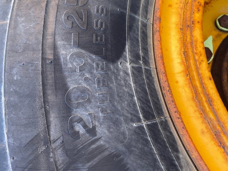 #1871-•-2007-new-holland-w130za-wheel-loader-image-19