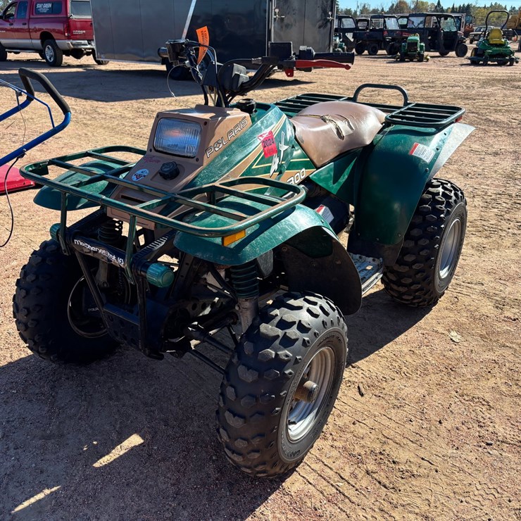 #1865 • 1994 Polaris 300 ATV (Has Reg. Card)